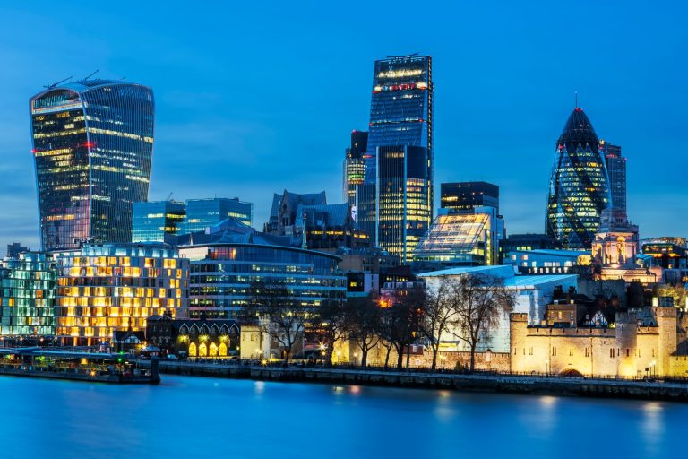 London skyline at night